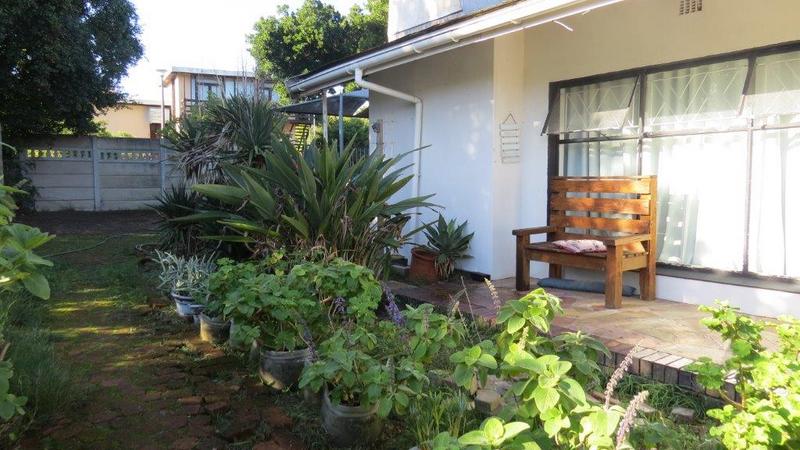 4 Bedroom Property for Sale in Oostersee Western Cape